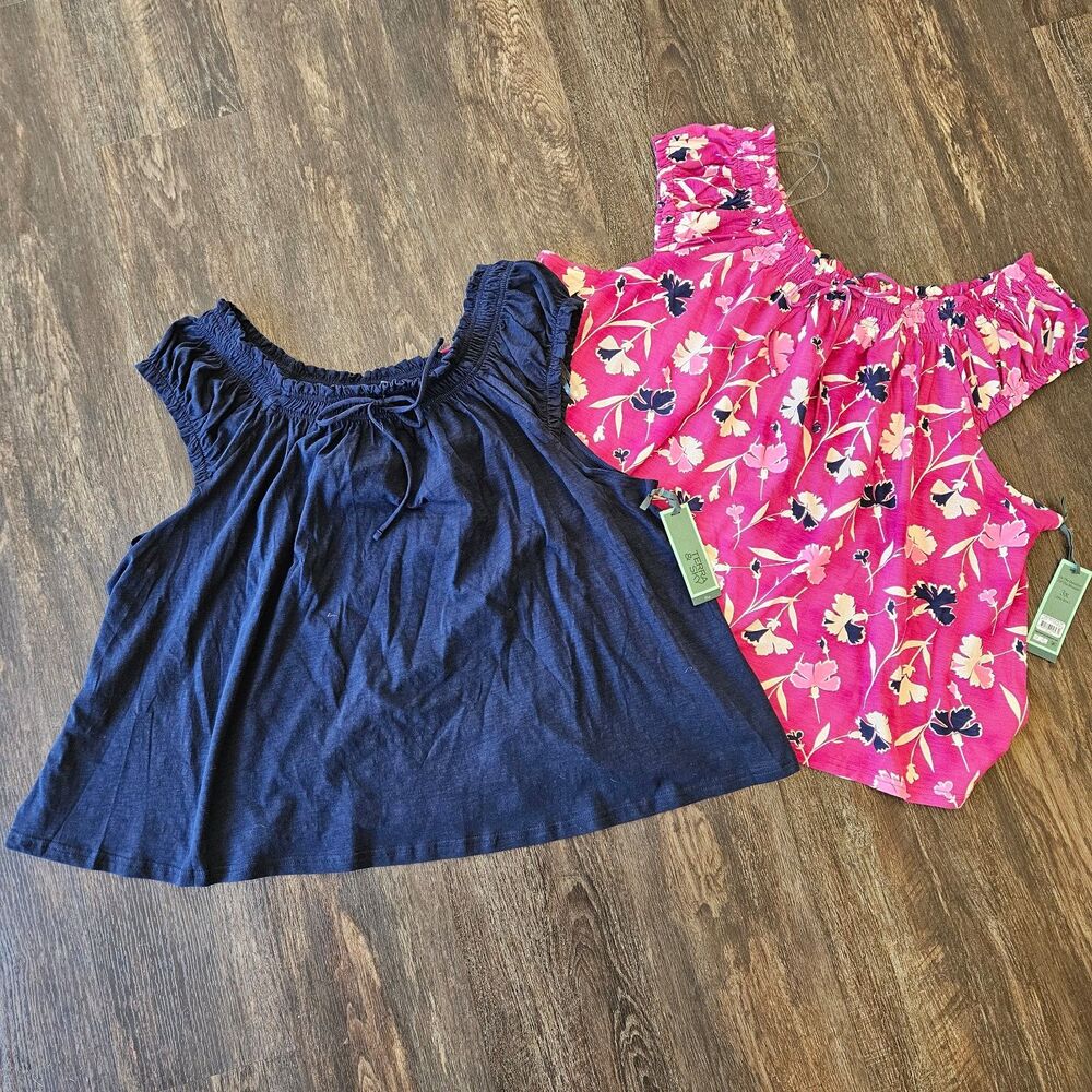 NWT Size 3X Terra & Sky Women's Tops Floral and Navy